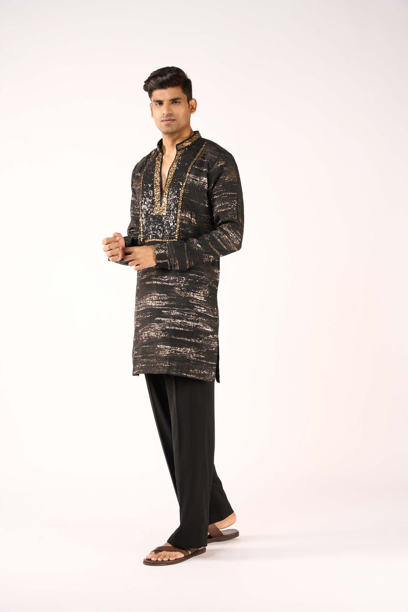 Black Kurta Set Embroidered