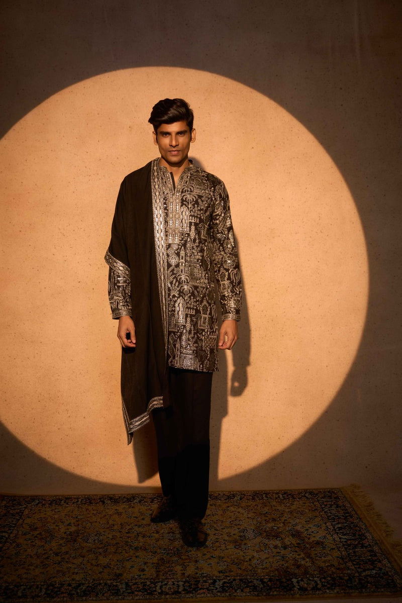 Black Kurta Embroidered Festive Look