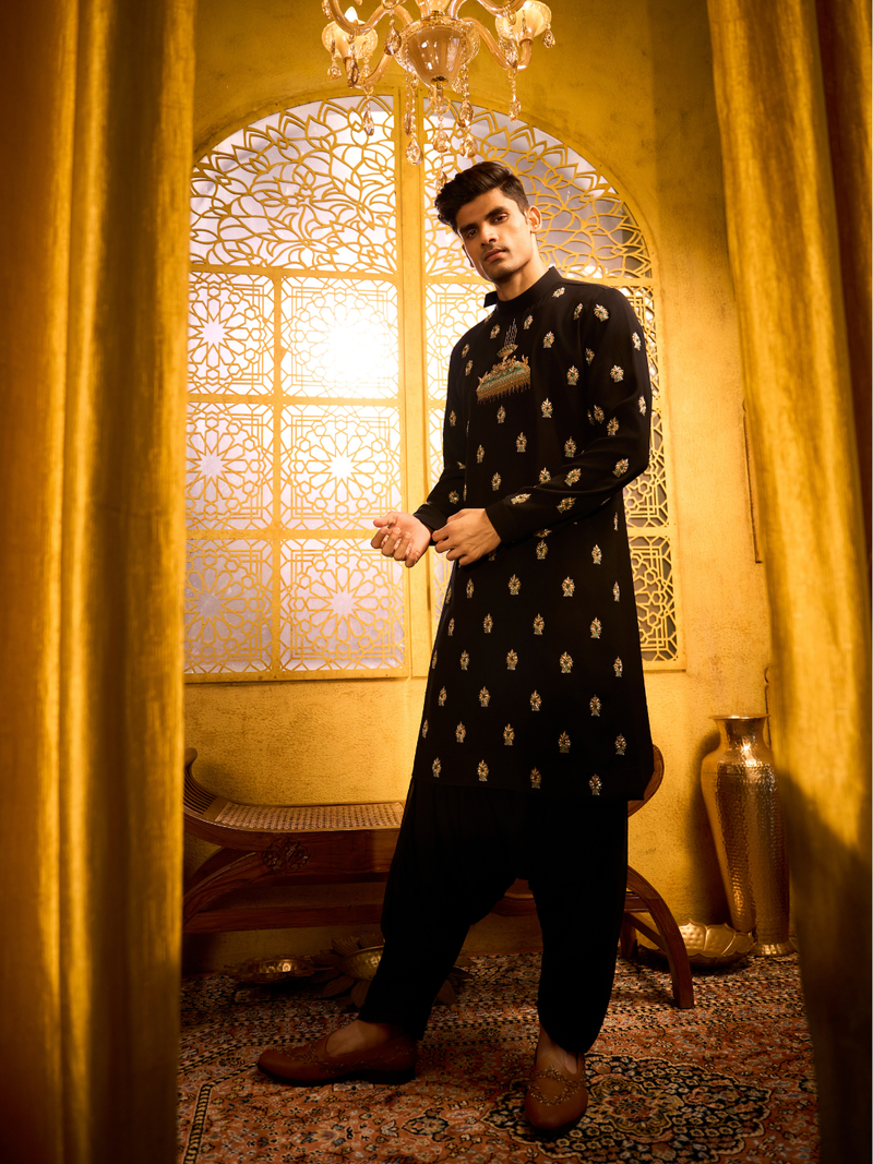 Noir Royale Embroidered Kurta Set