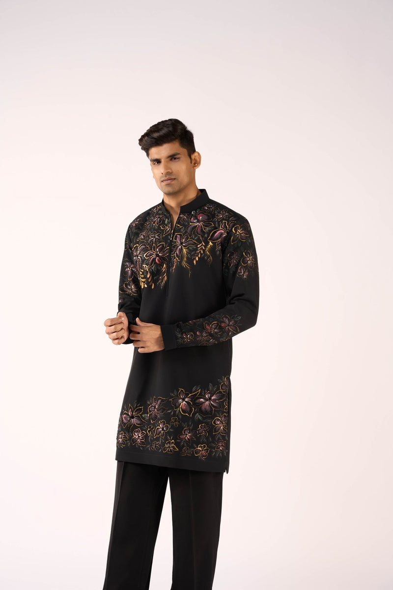 Black Kurta Set with Embroidery