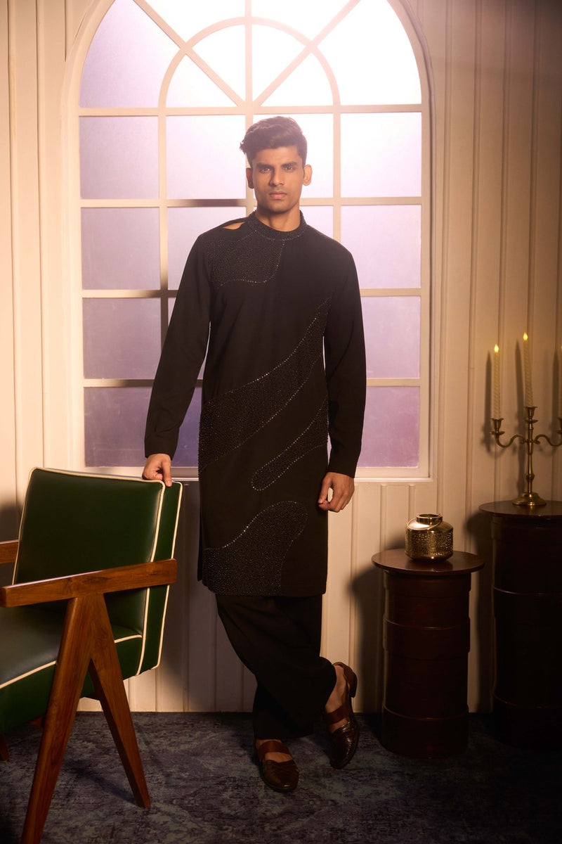 Black Kurta Set with Detailing